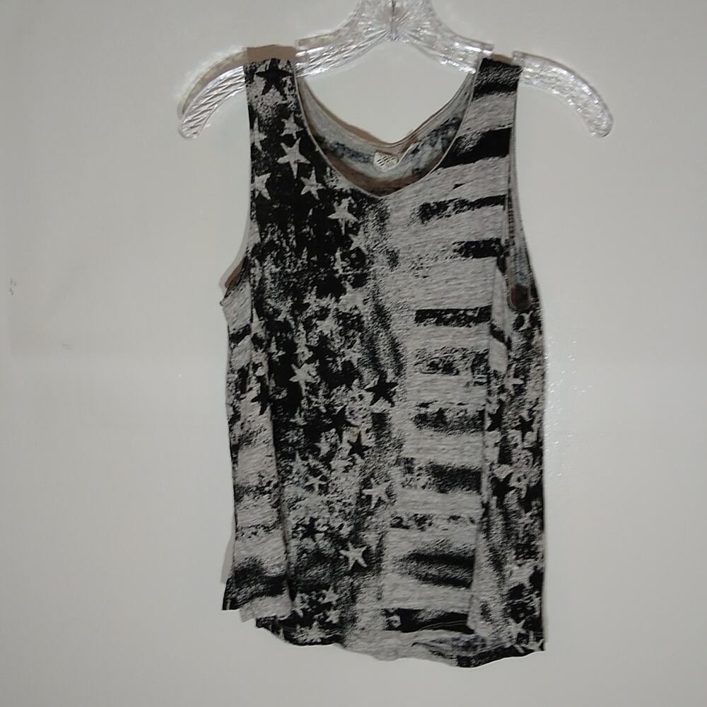 Artisan NY women's tank top medium with stripes and stars